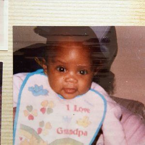 Meet your Posher, Yvette